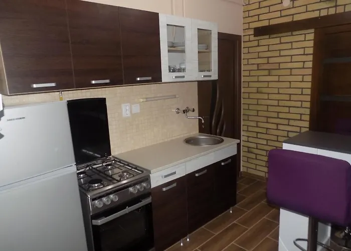 Gabriel アパート ハイデゥソボスロー